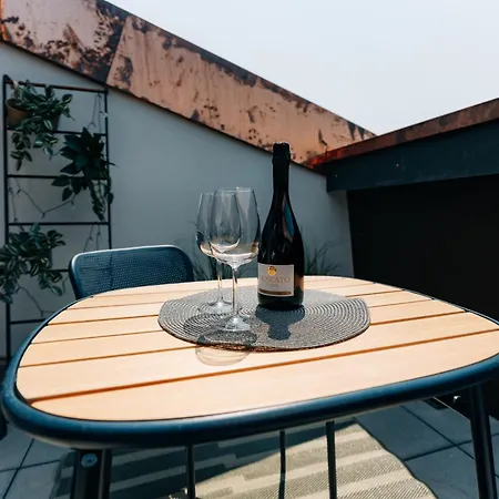 Apartmán Grand Host 2 -130 Sqm Free Parking & Near Congress Centre *