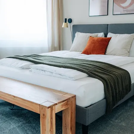 Grand Host 2 -130 Sqm Free Parking & Near Congress Centre Apartmán Biel